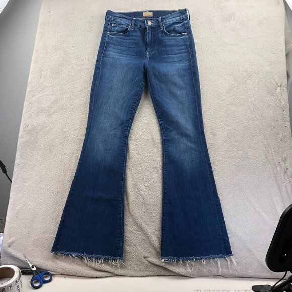 Mother Woman's Jeans Size 27 The Weekender Fray Blue Denim Flared Jeans - Picture 15 of 16